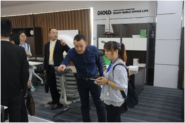 樂從黃總現場指導 樂從黃總現場指導